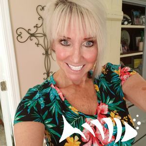 Meet your Posher, Debbie